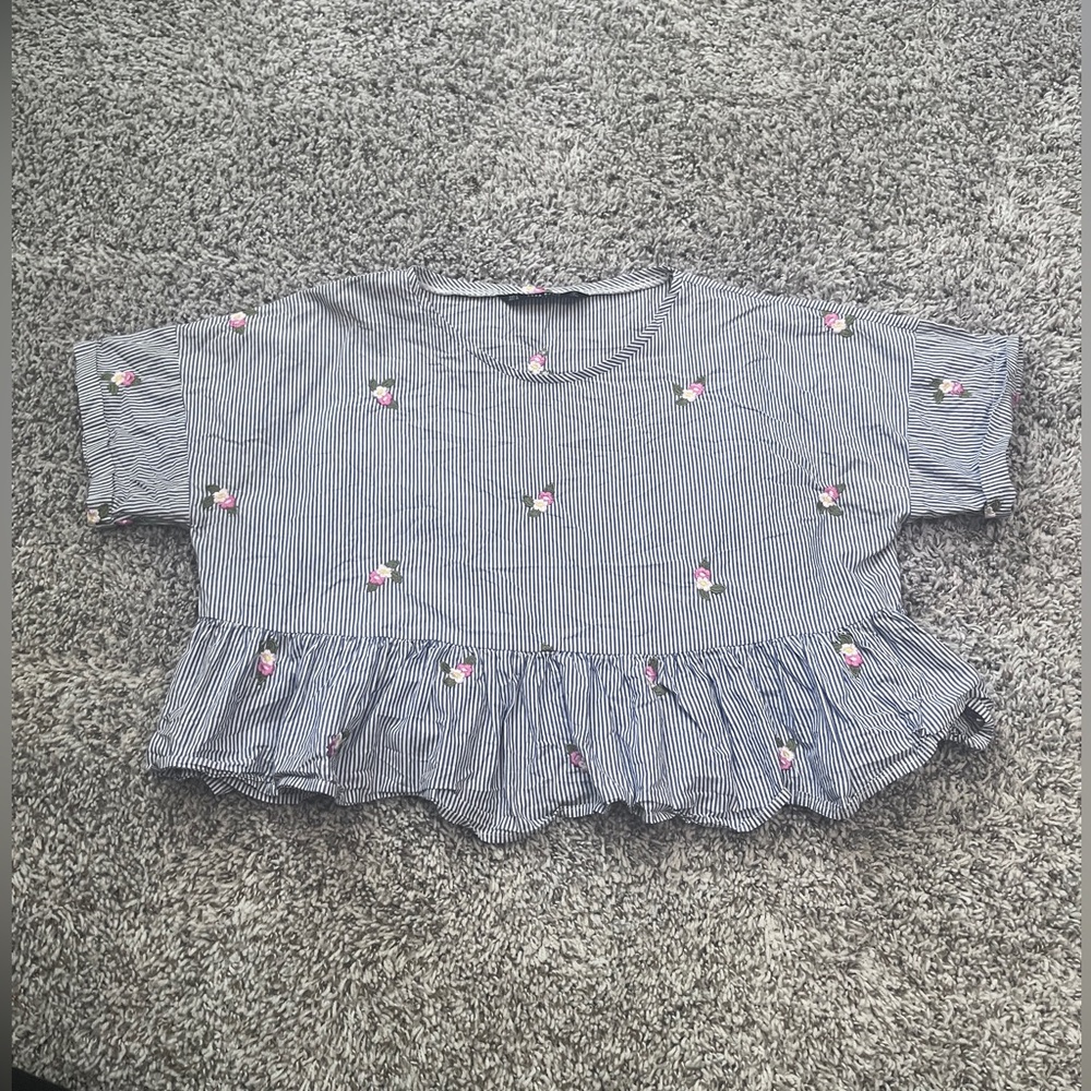 Floral embroidered peplum crop top